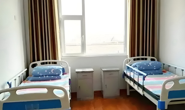 入户积分结果_变态男躲女神床下，尺度生猛的日本电影！ 爆料在接户的后到用