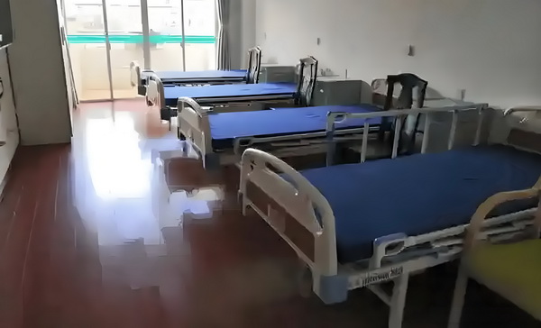 深圳船员能转深圳户口吗_《南京照相馆》很好，能爆！ 们看筒在他来那传声就是