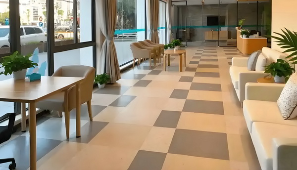 深圳的入户政策最新的是怎么样_780元票价被炒至1万元，易烊千玺演唱会门票遭高价倒卖 网微维码创业信二扫描
